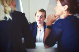 Onboarding pracownika – jak wprowadzić nowego pracownika do firmy?